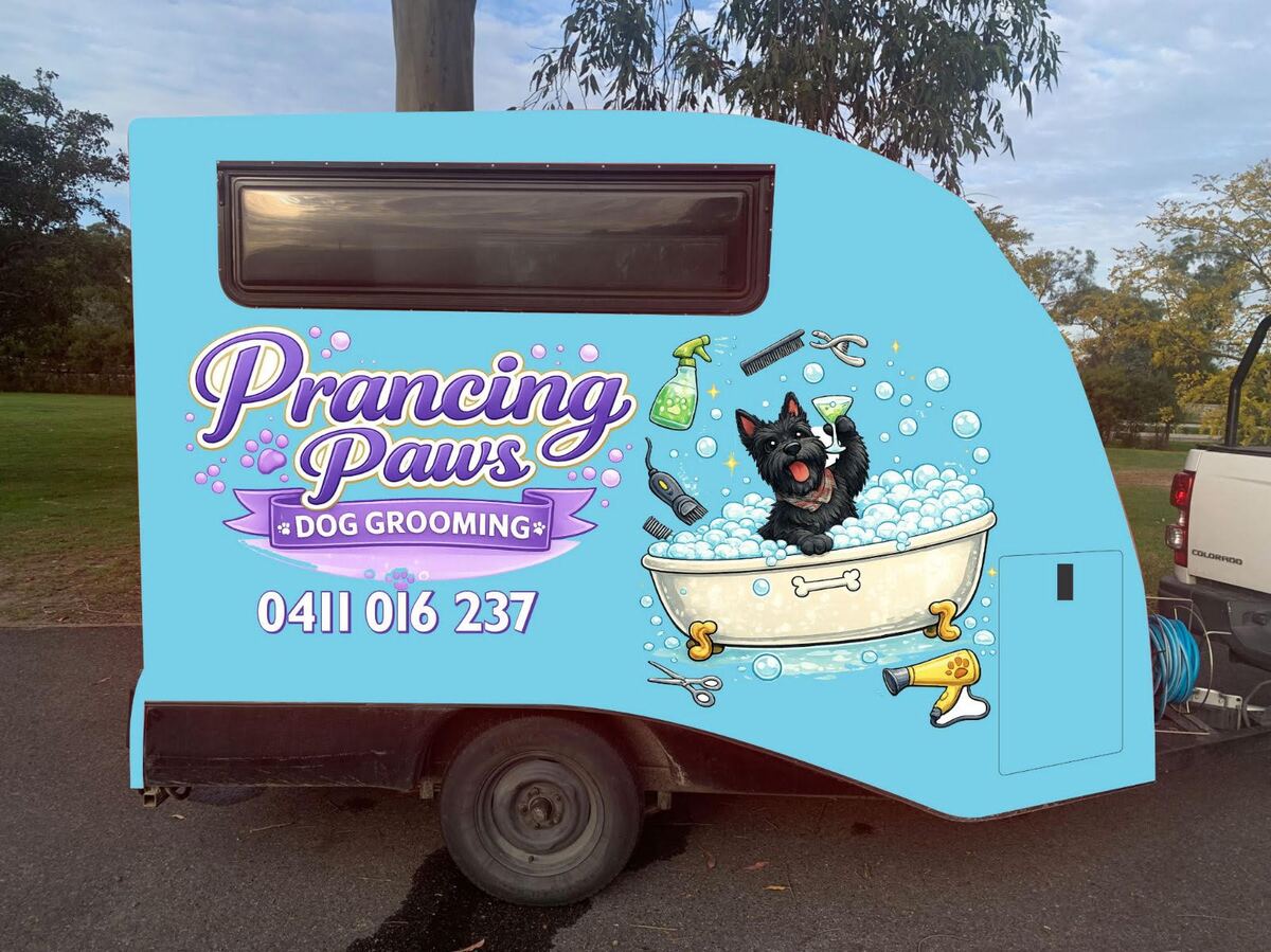 The Pearcedale Prancing Paws mobile dog grooming van
